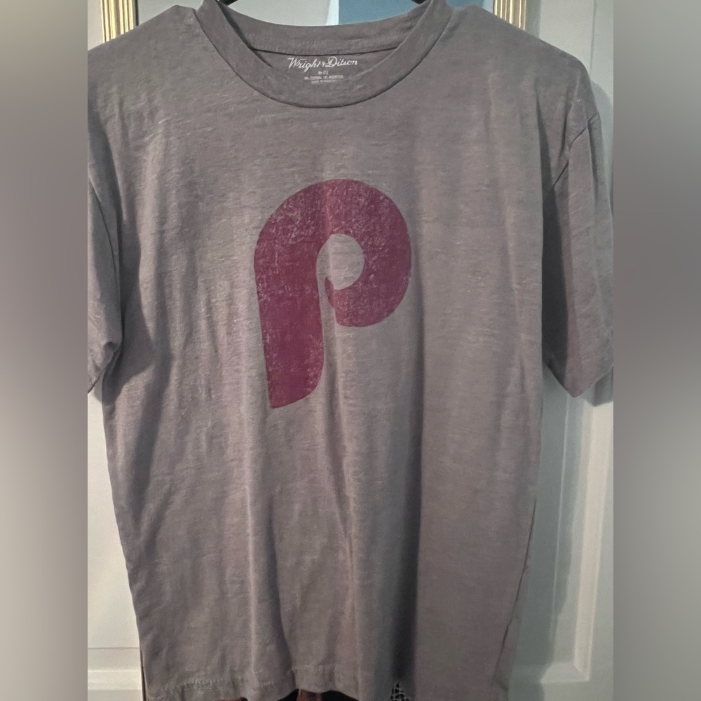 Gray Phillies T-Shirt